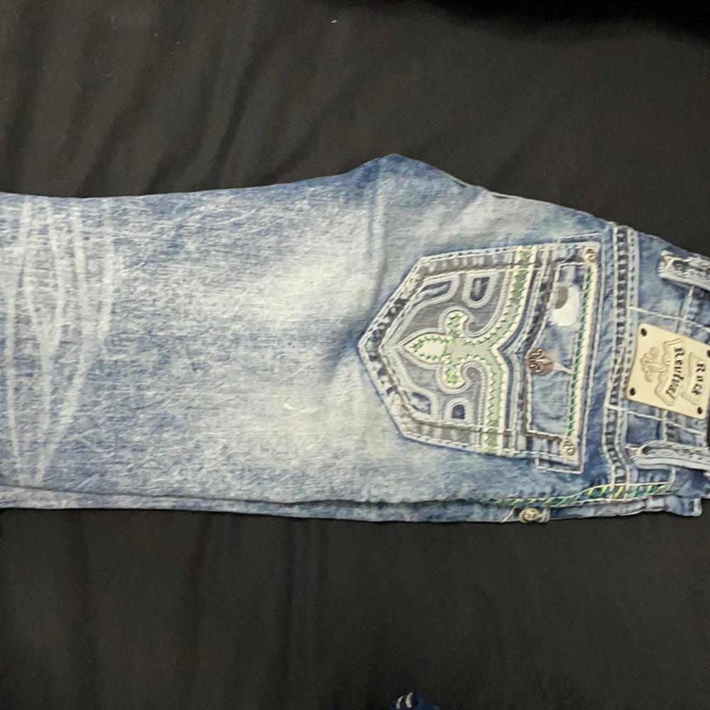 Iam selling rock revival shorts dont wear no more only worn twice